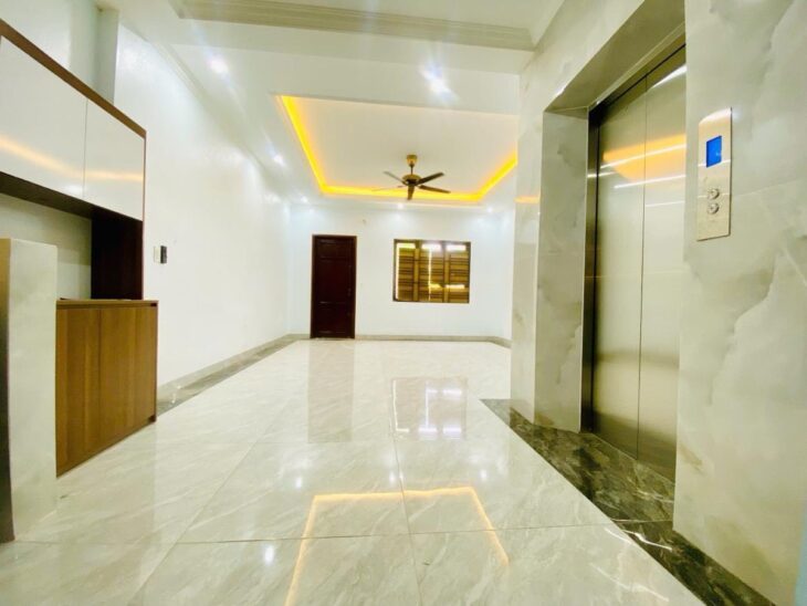 Bán nhà phân lô – oto – kinh doanh đỉnh phố Thịnh Liệt – Hoàng Mai, 76m2 CHỈ 16,1T