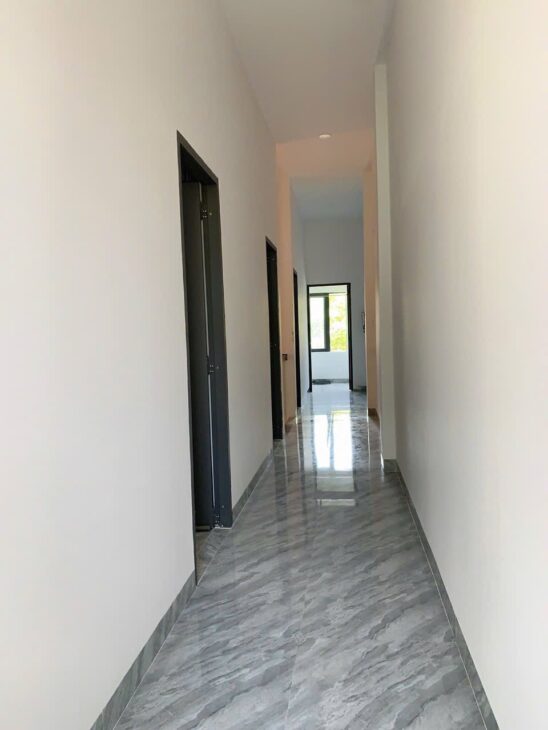 NHÀ MỚI THƠM MÙI SƠN Tái Định Cư Đất Lành tuyến đường mát nhất