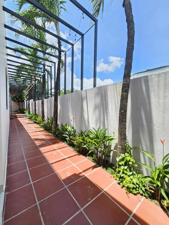 BIỆT THỰ SÂN VƯỜN NGAY TRUNG TÂM HÓC MÔN 155M2 NGANG KHỦNG 7M. GẦN CHỢ HÓC MÔN.