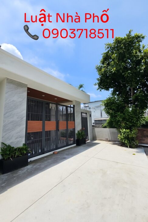 BIỆT THỰ SÂN VƯỜN NGAY TRUNG TÂM HÓC MÔN 155M2 NGANG KHỦNG 7M. GẦN CHỢ HÓC MÔN.