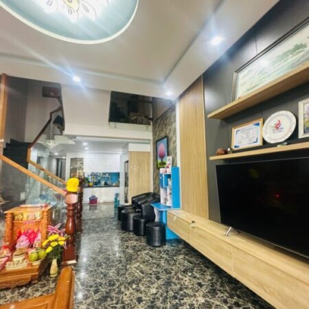 🌟 CHỈ 10,6 TỶ – SỞ HỮU NGAY NHÀ 3 TẦNG MẶT TIỀN ĐƯỜNG 29/3, HÒA XUÂN 🌟