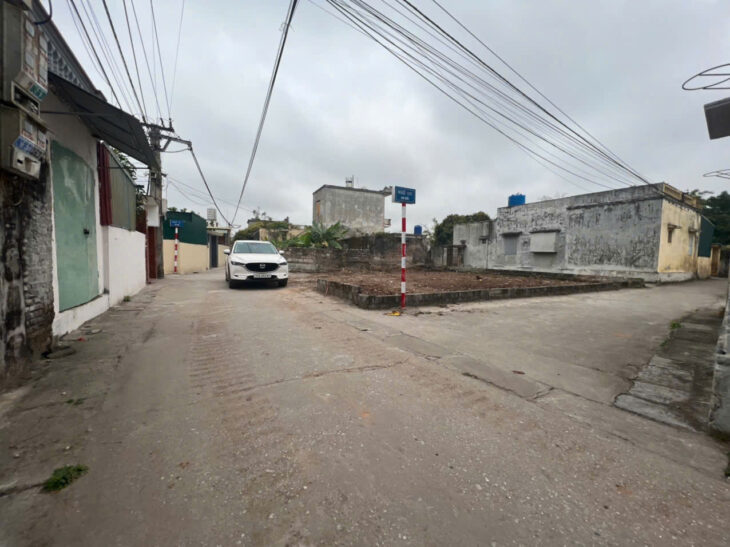 bán đất thị trấn kiến xương chỉ 6xx đường oto thông rộng tránh nhau