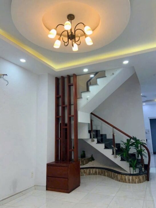 Bán nhà Đường Dương Đình Hội, P. Tăng Nhơn Phú, DT 58 m2, 4 tầng, 4PN, SH, 6.4 tỷ.