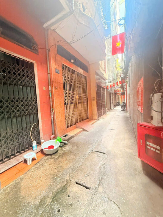 THỤY KHUÊ – NHỎ XINH – DÂN XÂY – KHUNG CỘT BÊ TÔNG – GẦN HỒ TÂY