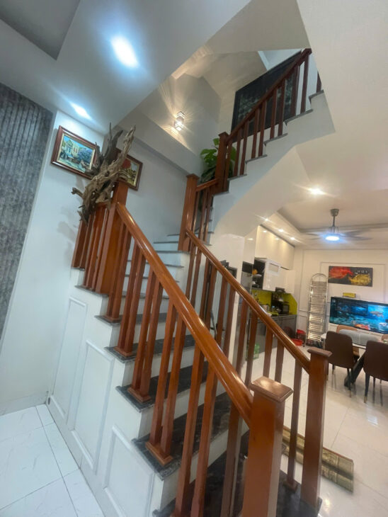 bán nhà trần lãm