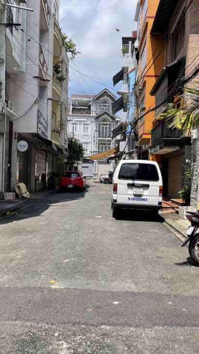 Bán Nhà HXH Nhất Chi Mai 4 tầng 40m2 cách ga T3 500m