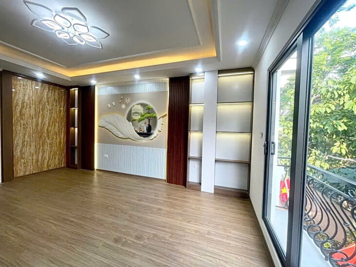 Nhà mới siêu hiếm – Tập thể Đặc công Thanh Trì – 6 tầng thang máy – Ô tô ngủ trong nhà