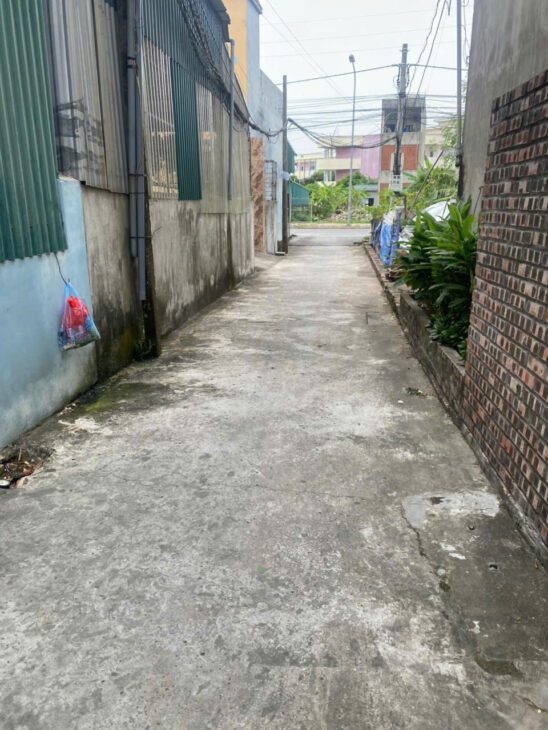 bán nhà giáp khu 26ha phú xuân, cách trục chính chỉ 20m, ngõ thông thoáng