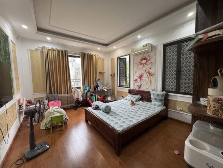 BÁN NHÀ THẠCH BÀN LONG BIÊN – 40M² – 5 TẦNG – LÔ GÓC – ĐƯỜNG Ô TÔ – 7,6 TỶ – SỔ ĐỎ CHÍNH CHỦ