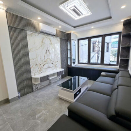 BÁN NHÀ THẠCH BÀN LONG BIÊN – 40M² – 6 TẦNG – GARA Ô TÔ – THANG MÁY –7.75TY SỔ ĐỎ CHÍNH CHỦ