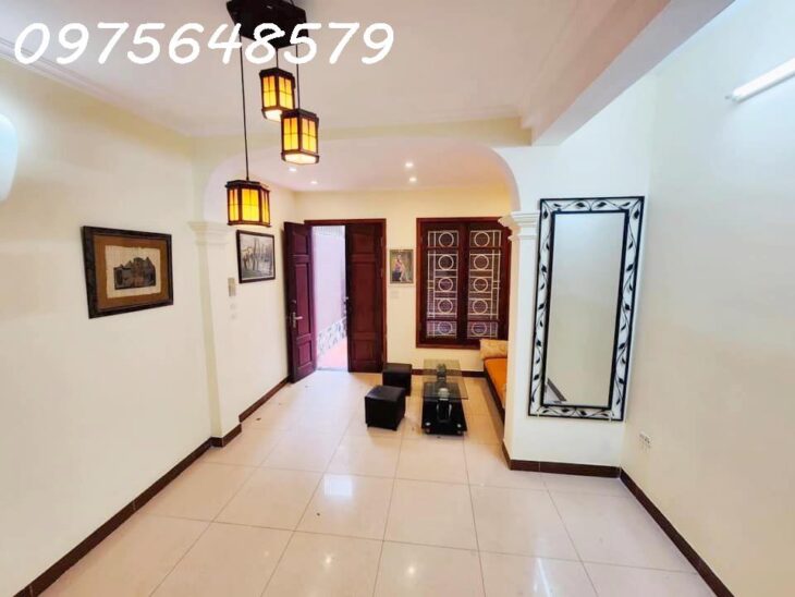 Bán nhà Chính Kinh 38m Mặt tiền rộng Tương lai mặt đường Giá cực sốc