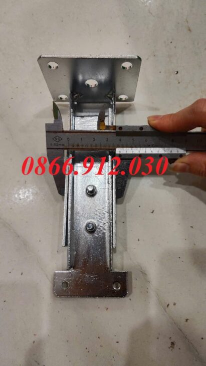 Hướng Dẫn Lắp Đặt Bas Đỡ Khung Bảng Trượt