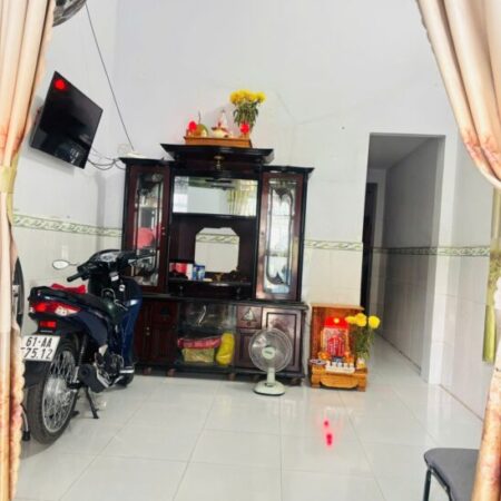 BÁN NHÀ GIÁ TỐT – TRUNG TÂM DĨ AN