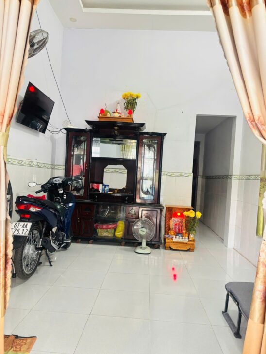 BÁN NHÀ GIÁ TỐT – TRUNG TÂM DĨ AN