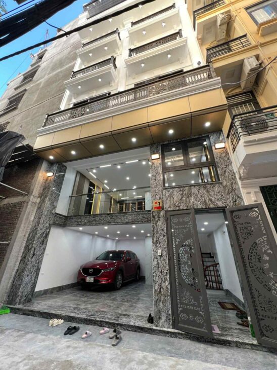 Bán nhà Hoàng Mai 56m, mới cứng, xách mông đến là ở, phân lô ô tô tránh đỗ, ngủ trong nhà, thang