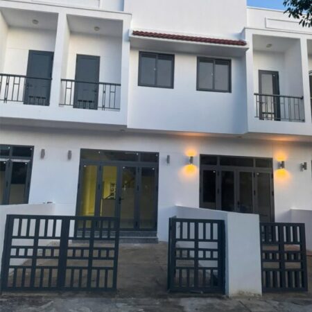 🌟 PHƯỚC ĐÔNG NEWCITY – SỞ HỮU NHÀ PHỐ HIỆN ĐẠI CHỈ VỚI 579 TRIỆU!