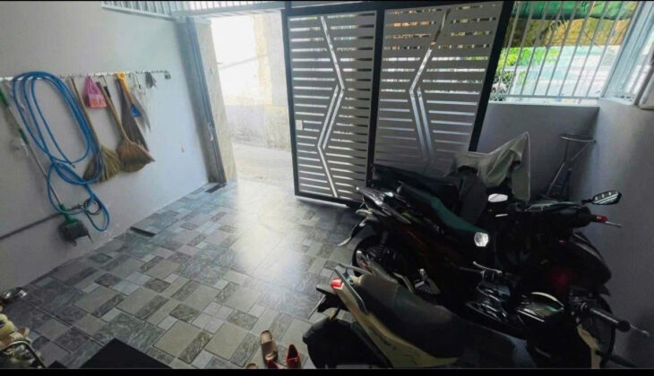 Bán Nhà 2 tầng mới hẻm Hương Lộ Ngọc Hiệp , Diện tích: 75m2 thực tế:85,3 m2 3 Phòng Ngủ ; 2WC ;