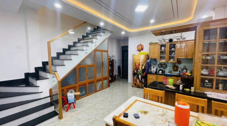 Bán Nhà 2 tầng mới hẻm Hương Lộ Ngọc Hiệp , Diện tích: 75m2 thực tế:85,3 m2 3 Phòng Ngủ ; 2WC ;