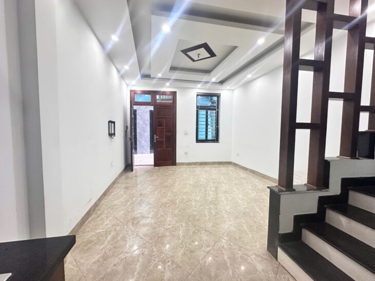 Hiếm! Trần Cung – KĐT Nam Cường Dân Xây, 2Thoáng, Đủ Nội Thất 33m2 x 6T Chỉ 7.5 tỷ TL