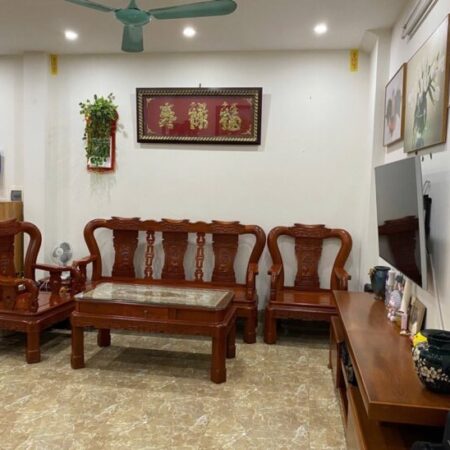 BÁN NHÀ GIA QUẤT-LONG BIÊN, 58m2, Nhỉnh 9 tỷ( TL)