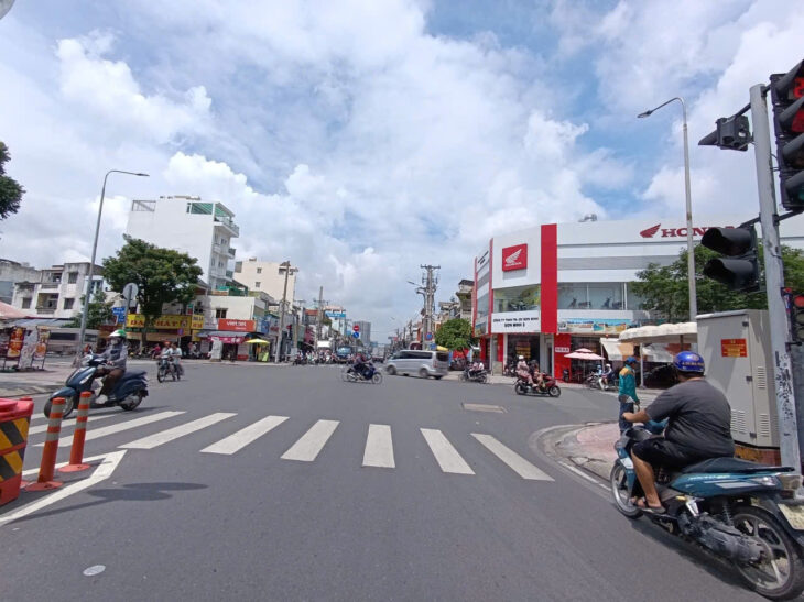 BÁN NHÀ HẬU GIANG GẦN NGUYỄN VĂN LUÔNG QUẬN 6, 2 TẦNG, 5.8 X18M, GIÁ CHỈ NHỈNH 5 TỶ