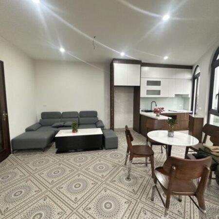 BÁN NHÀ ĐẸP NGỌC THUỴ – THANG MÁY- FULL NỘI THẤT- NHỈNH 10 TỶ(TL)