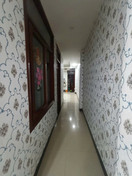 Cần bán nhà 1 tầng, cách đường Nguyễn Khuyến chỉ 80m, hẻm ô tô, gần chợ Vĩnh Hải.