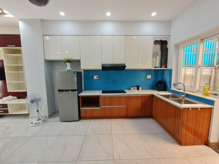 Cho thuê nhà Mega Village Khang Điền, 3 phòng ngủ, 75m2, 3 tầng, full nội thất, giá thuê 14tr/tháng