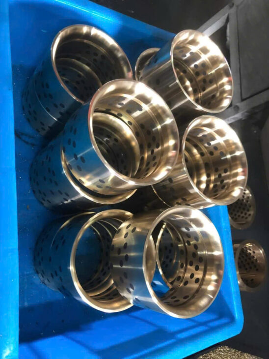 Bạc tự bôi trơn, bạc đồng, bạc đồng tiết dầu