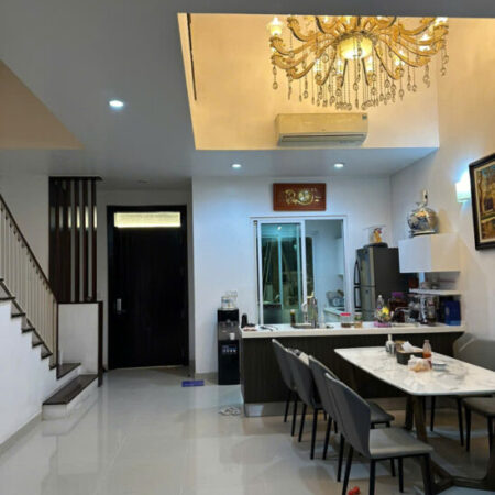 Chính chủ cho hộ gia đình, người nước ngoài thuê liền kề Park City, 120m2, 3 tầng