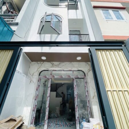 NHÀ ĐẸP VỊ TRÍ Q4 ĐẸP ĐÚC 4T NGANG 3.7 X 16 M NHÀ ĐẸP VỊ TRÍ Q4 ĐẸP ĐÚC 4T NGANG 3.7 X 16 M