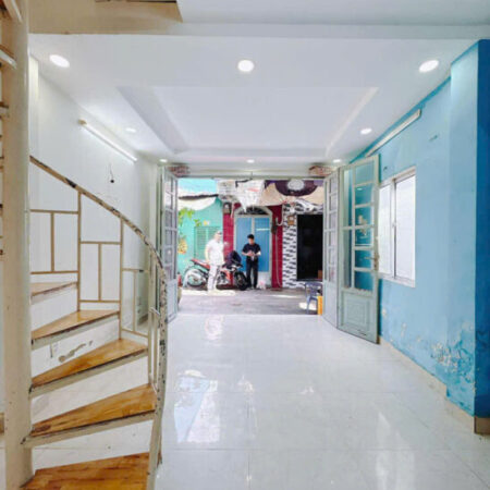 ĐƯỜNG TRƯỚC NHÀ NGANG 4M DIỆN TÍCH NGANG 3.5 X 6 M HƠN 2 TỶ XÍU