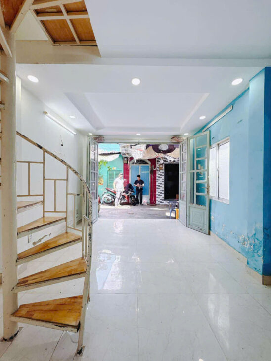 ĐƯỜNG TRƯỚC NHÀ NGANG 4M DIỆN TÍCH NGANG 3.5 X 6 M HƠN 2 TỶ XÍU