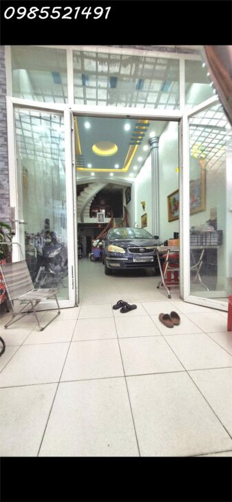 NHÀ MẶT TIỀN KD KHU VIP HOÀNG HOA THÁM, K300 – GIÁP SÂN BAY TSN – CHỈ NHỈNH 13 TỈ