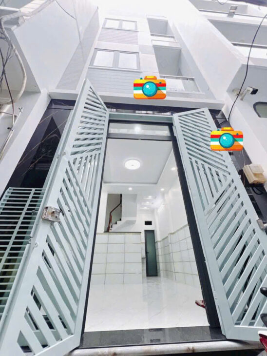 SÁT MẶT TIỀN VĨNH KHÁNH HOÀNG DIỆU VIP Q4 NGANG 3.5 X 4 TẤM CÓ 5 TỎI