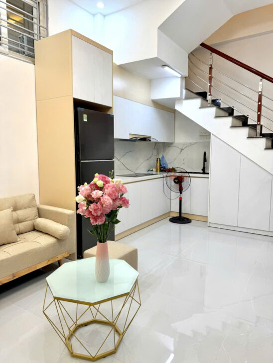 HAI THOÁNG TRƯỚC SAU – DÂN TỰ XÂY – NGÕ NÔNG – Thịnh Quang 31m, 5T, mt 3.5 m7.75 tỷ Đống Đa