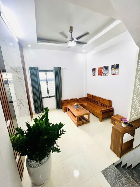 BÁN NHÀ👉GẦN NGAY KĐT HINODE YOAL : NHÀ 45M – 4T – GIÁ CHỈ 6,4 tỷ, 2 THOÁNG – OTO ĐỖ CỬA