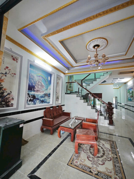 CHỈ VỚI 3,7 TỶ SỞ HỮU NGAY căn nhà 130m2 mặt tiền kinh doanh tại tp Tân Uyên , tỉnh Bình Dương
