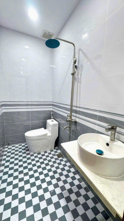 BÁN NHÀ LÔ GÓC HAI MẶT TIỀN 2 TẦNG TRẦN THỊ DO HIỆP THÀNH QUẬN 12 SHR GIÁ CHỈ 4,8 TỶ