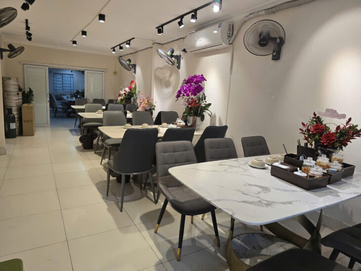 CHÍNH CHỦ SANG NHƯỢNG QUÁN ĂN – MẶT PHỐ KIM MÃ, BA ĐÌNH, HÀ NỘI – DIỆN TÍCH 130M²