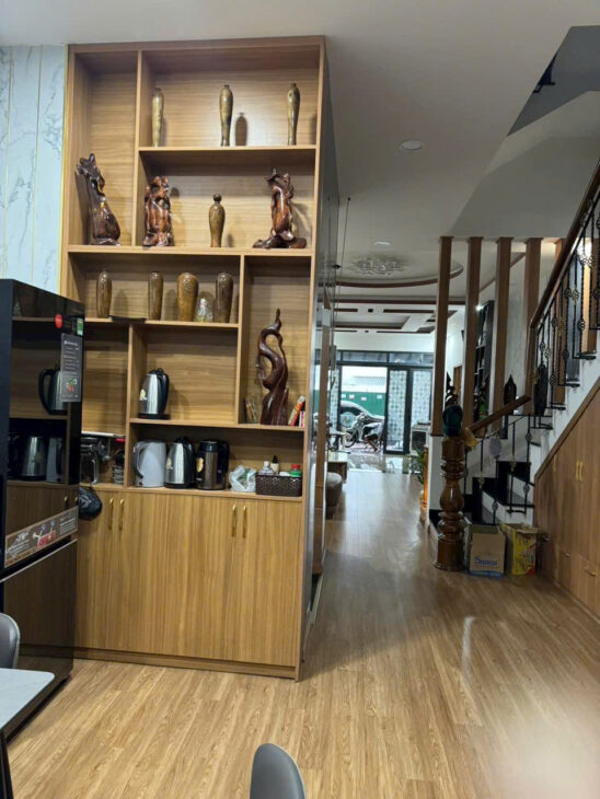 Nhà 1 trệt 3 lầu – Kinh doanh căn hộ siêu lợi nhuận diện tích: Ngang 6m, tổng 138m² Giá bán : 12