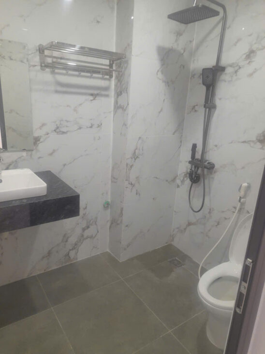 GIÁ TỐT – CHÍNH CHỦ Cần Bán Nhanh Căn Nhà Tại Đường Bát Khối, Long Biên, Hà Nội – MIỄN TRUNG GIAN