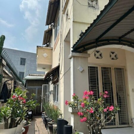 CHÍNH CHỦ CẦN BÁN CĂN BIỆT THỰ MINI TẠI Đường Nguyễn Ảnh Thủ, Phường Bà Điểm, Huyện Hóc Môn, TP. HCM CHÍNH CHỦ CẦN BÁN CĂN BIỆT THỰ MINI TẠI Đường Nguyễn Ảnh Thủ, Phường Bà Điểm, Huyện Hóc Môn, TP. HCM