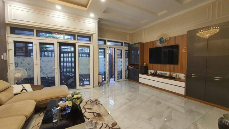 114m2 ngang 6.5m, hẻm thông Hai Bà Trưng, Q1, 4 tầng SHR, giá 28.5 tỷ, đầu tư kinh doanh hiếm