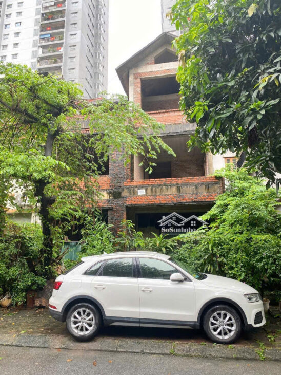 Bán nhà biệt thự Dự án C37 Bộ Công An – Bắc hà. DT 145m x 3,5 tầng. MT 9m. Giá 49 tỷ. LH: 0964769634