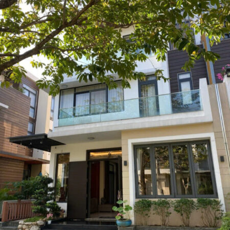 Bán Nhà Mặt Tiền 26 Đường N8, Phú Hữu, Q9