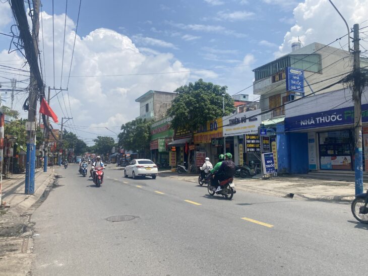 BĐS rộng đẹp, dòng tiền ~4% (300 triệu/năm) (20 p.Trọ + 2 Kiot) 225m2, 1 xẹt NTPhương, An Bình, 1p