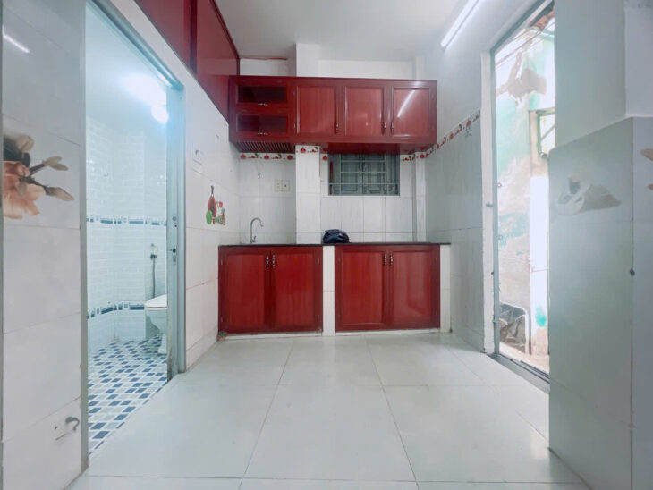 Cách 1 căn nhà ra mặt tiền xe hơi ????Q4 Ngang 3.5 dài 7 HƠN 2 TỶ