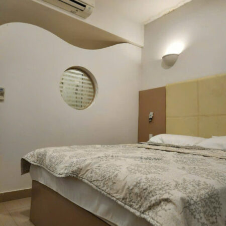 Bán nhà hẻm Nguyễn Thiện Thuật – Diện tích: 47.8m2 Giá bán: 5.4 tỉ thuế phí bên nào bên đó lo