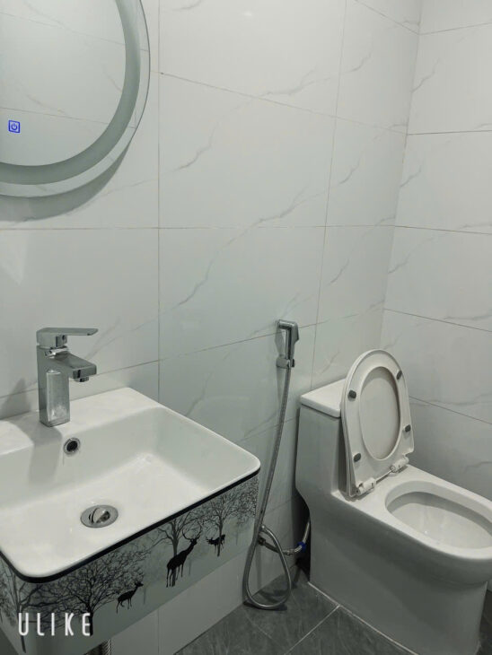 Chính chủ cần cho thuê nhanh tầng 2/3/4 của nhà 7 tầng mặt tiền phường Trương Định, q.Hai Bà Trưng